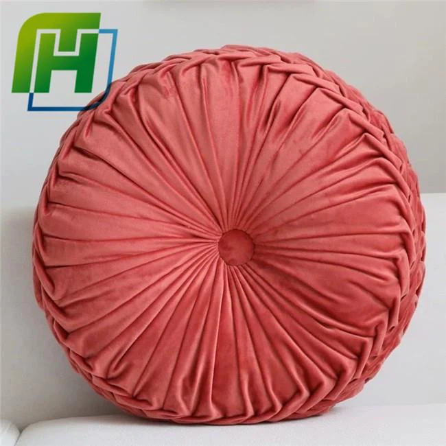 Round Pintuck Pillow